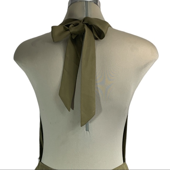 * NEW * Olive Jumpsuit - Short Open Back Size S - Picture 11 of 15